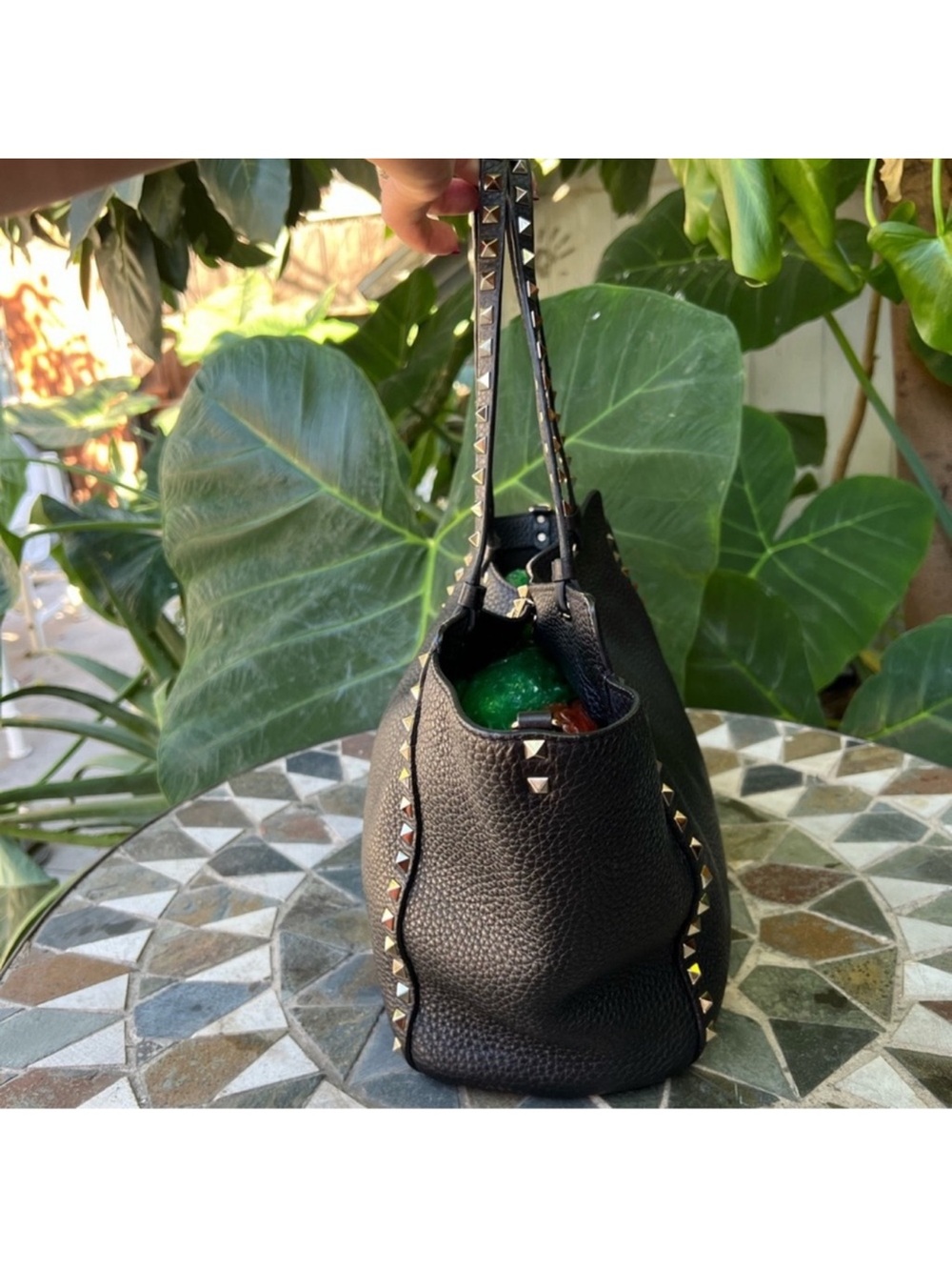 Valentino garavani rockstud medium tote grainy leather spikes - Picture 3 of 12